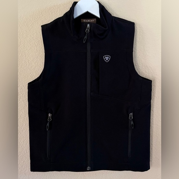 ARIAT Boys' Vernon 2.0 Softshell Vest in Black - Size Small (8)